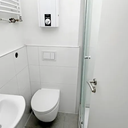 Monteurzimmer Nahe Mannheim, Heidelberg, Karlsruhe, Bruchsal, Philippsburg, Speyer Privat bolig Oberhausen-Rheinhausen