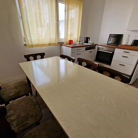 Monteurzimmer Nahe Mannheim, Heidelberg, Karlsruhe, Bruchsal, Philippsburg, Speyer Pansiyon *